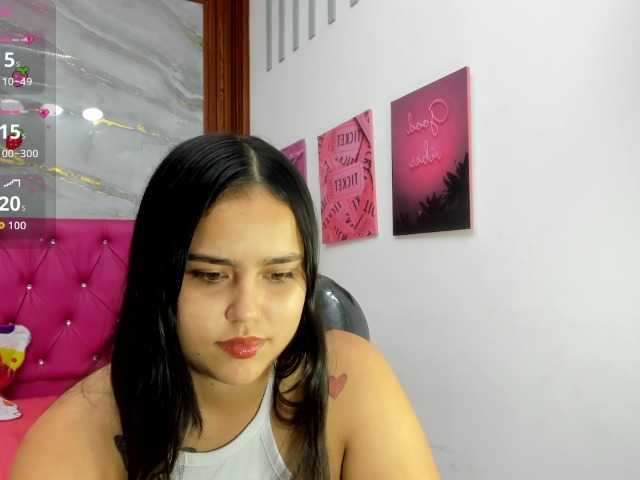 Helen-russo live cam on BongaCams