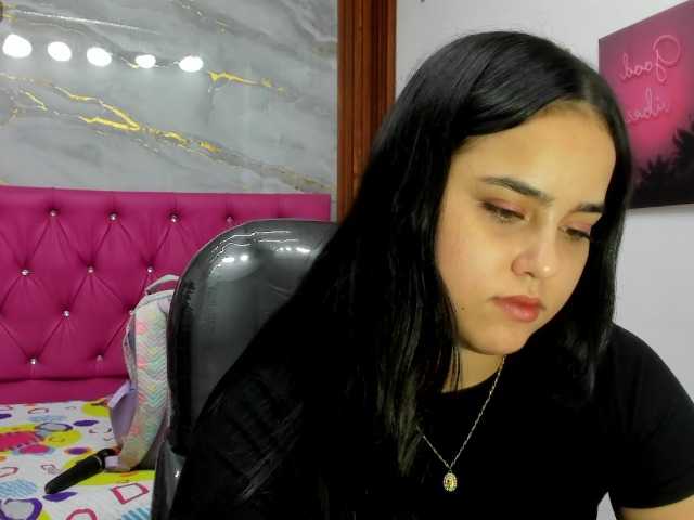 Helen-russo live cam on BongaCams