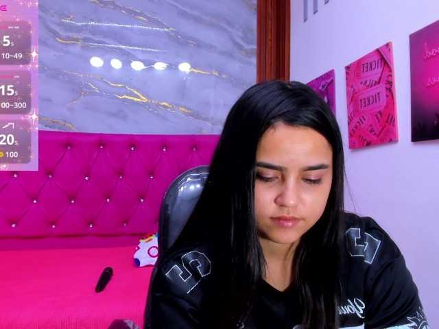 Helen-russo live cam on BongaCams