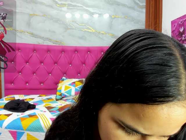 Helen-russo live cam on BongaCams