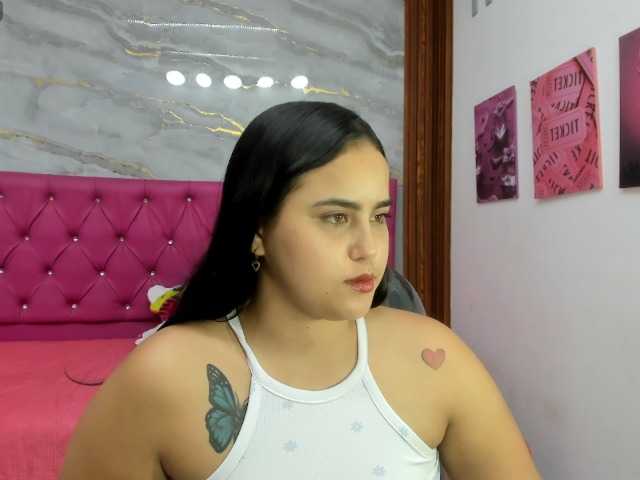 Helen-russo live cam on BongaCams