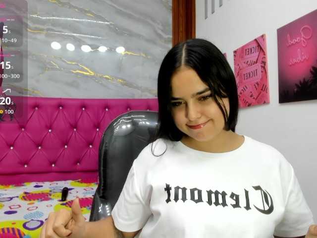 Helen-russo live cam on BongaCams
