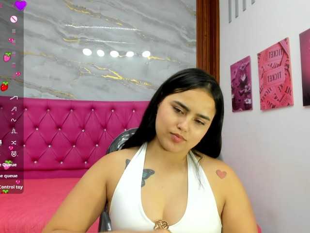 Helen-russo live cam on BongaCams