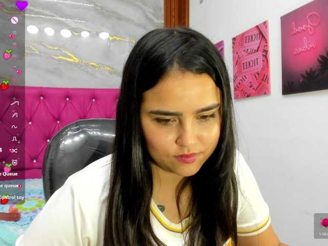 Helen-russo live cam on BongaCams