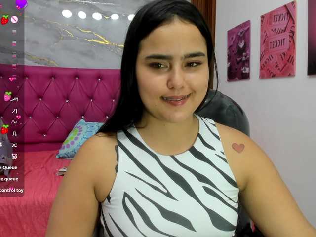 Helen-russo live cam on BongaCams