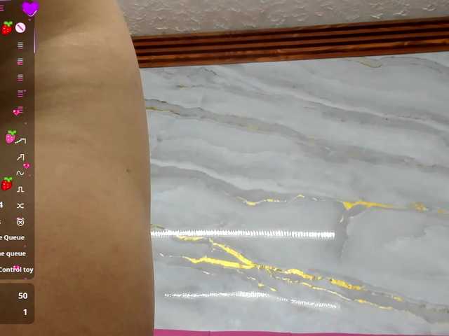 Helen-russo live cam on BongaCams