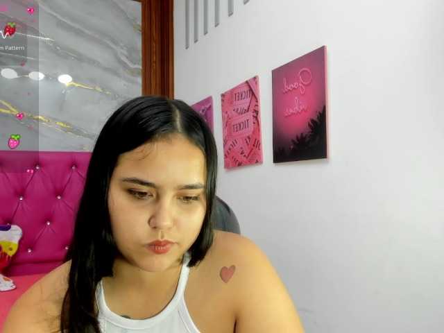 Helen-russo live cam on BongaCams