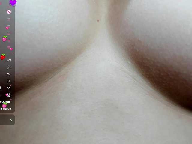 Helen-russo Live Cam on BongaCams