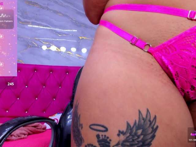 Helen-russo live cam on BongaCams