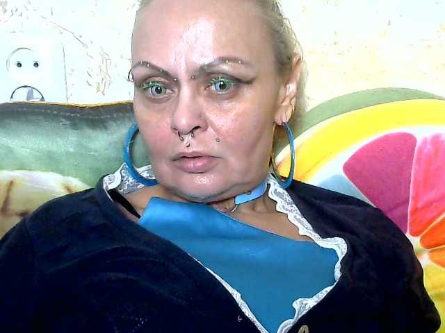 GardenerofIllusions's BongaCams show and profile