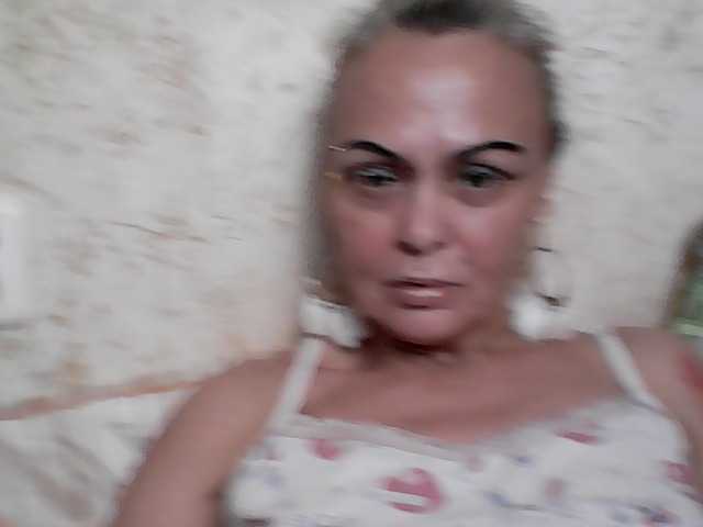 GardenerofIllusions live cam on BongaCams