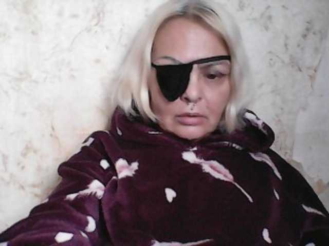 GardenerofIllusions live cam on BongaCams