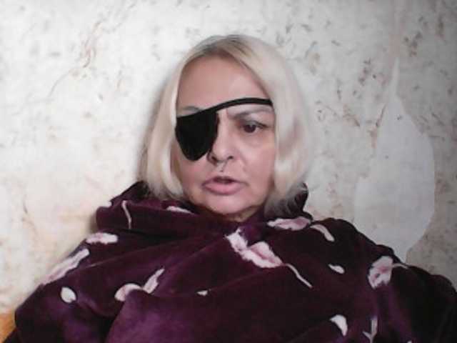 GardenerofIllusions live cam on BongaCams