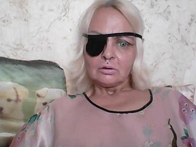 GardenerofIllusions live cam on BongaCams