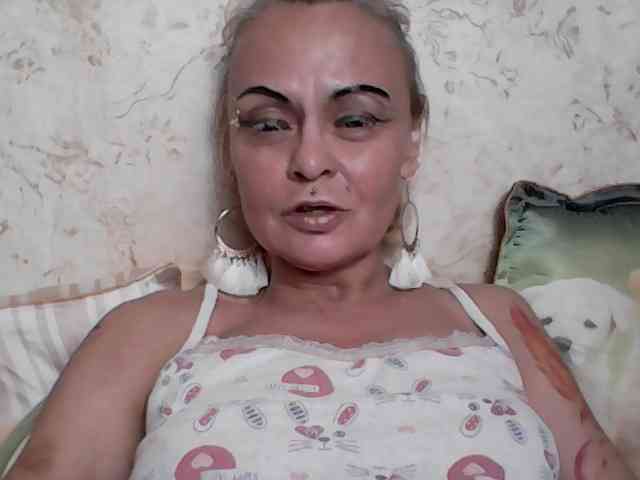 GardenerofIllusions webcam