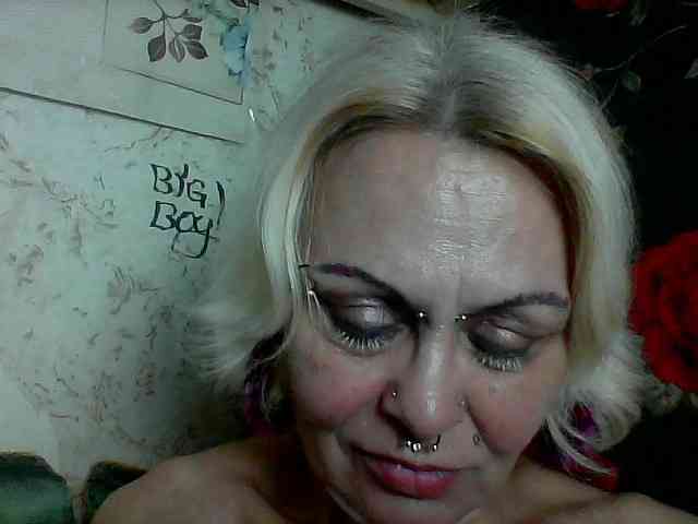 GardenerofIllusions webcam
