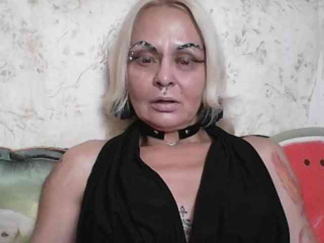 GardenerofIllusions webcam
