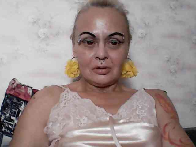 GardenerofIllusions webcam