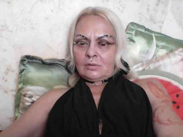 GardenerofIllusions webcam