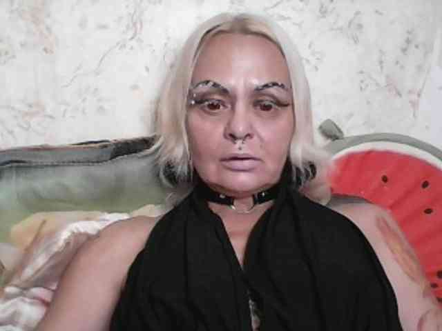 GardenerofIllusions webcam