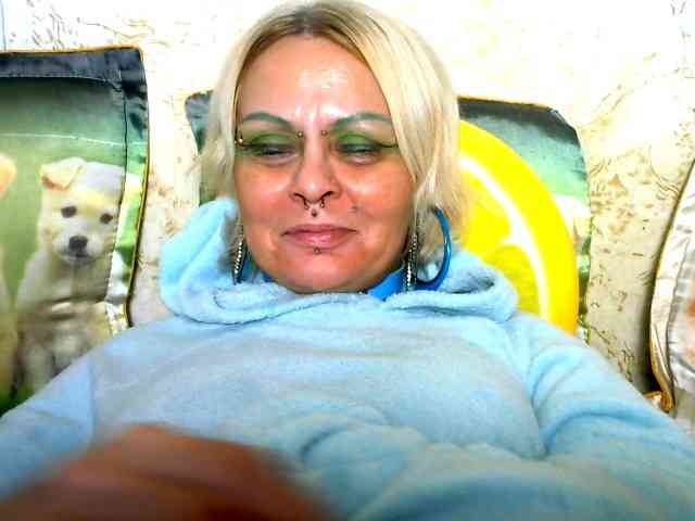 GardenerofIllusions webcam