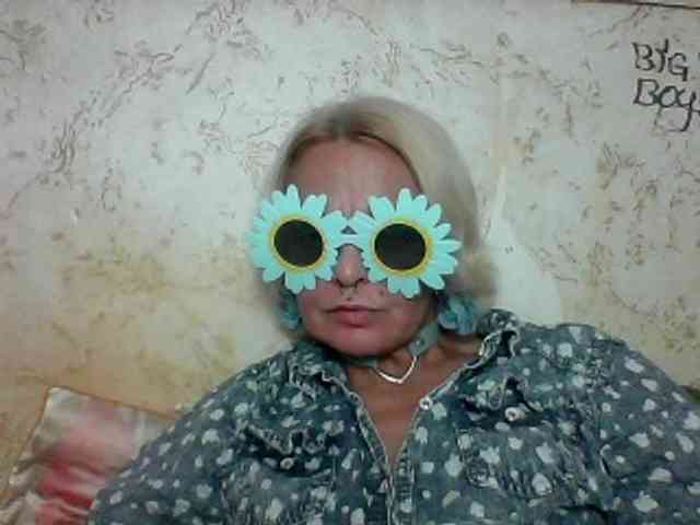 GardenerofIllusions webcam