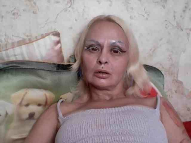 GardenerofIllusions webcam