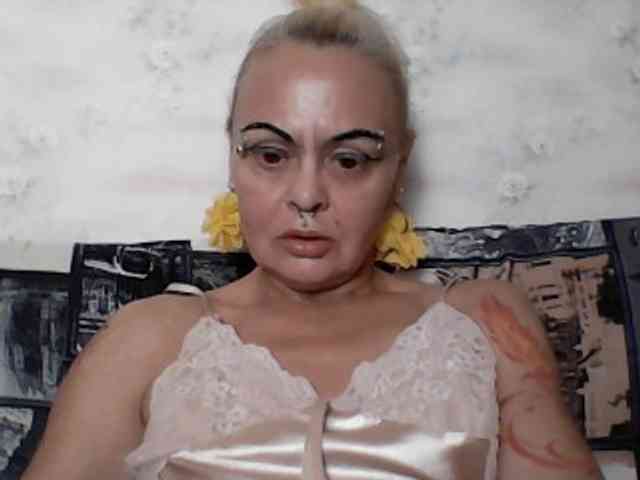 GardenerofIllusions webcam