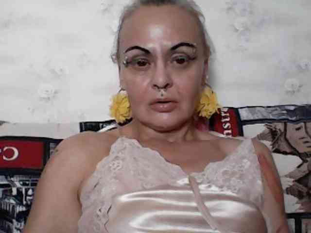 GardenerofIllusions webcam