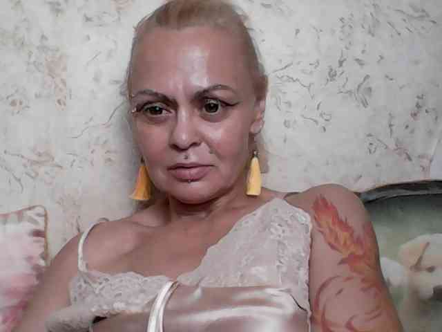 GardenerofIllusions webcam