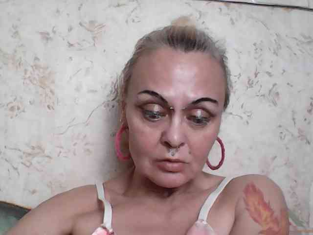 GardenerofIllusions webcam