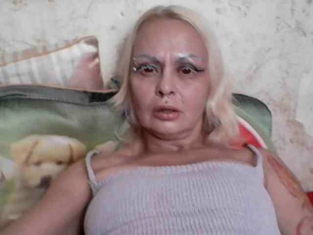 GardenerofIllusions webcam