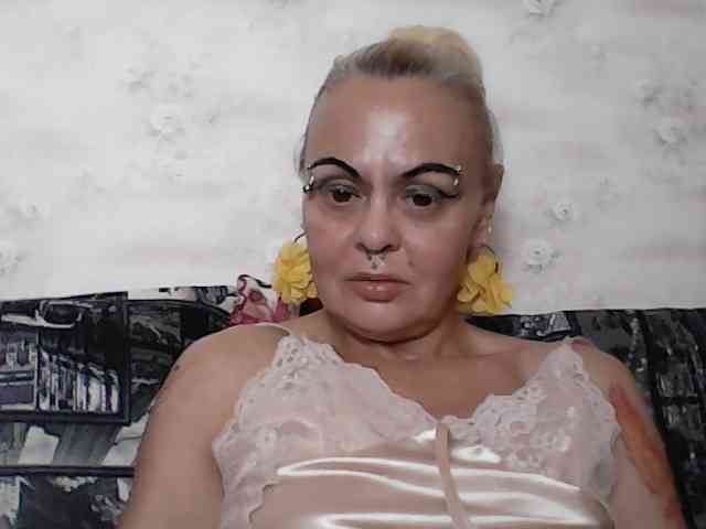 GardenerofIllusions webcam