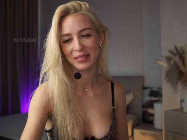 Lovely-Olivia webcam