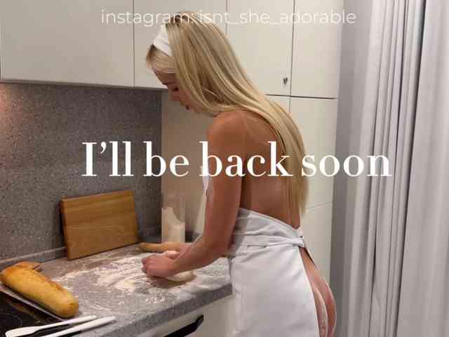 Lovely-Olivia webcam