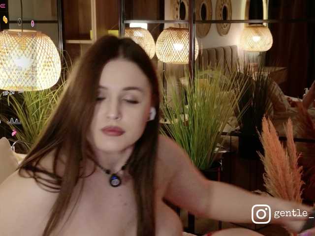 NovaTemptress1 live cam on BongaCams