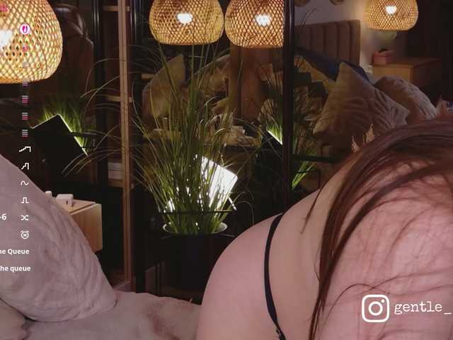 NovaTemptress1 live cam on BongaCams