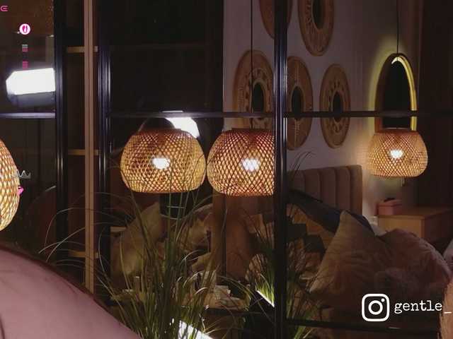 NovaTemptress1 live cam on BongaCams