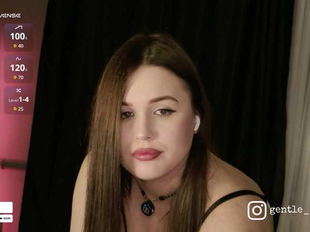 NovaTemptress1 live cam on BongaCams