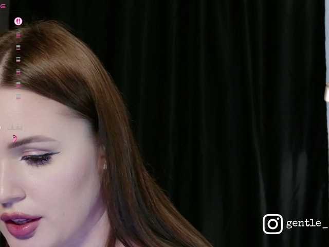 NovaTemptress1 live cam on BongaCams