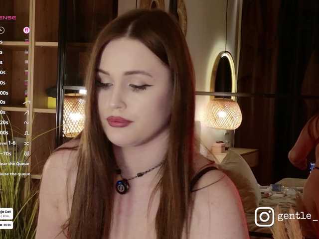 NovaTemptress1 live cam on BongaCams