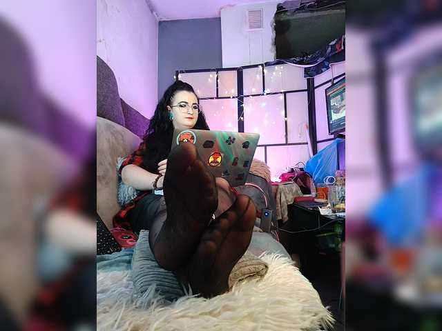 monicaangels live cam on BongaCams