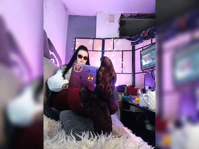 monicaangels, en vivo ahora en BongaCams