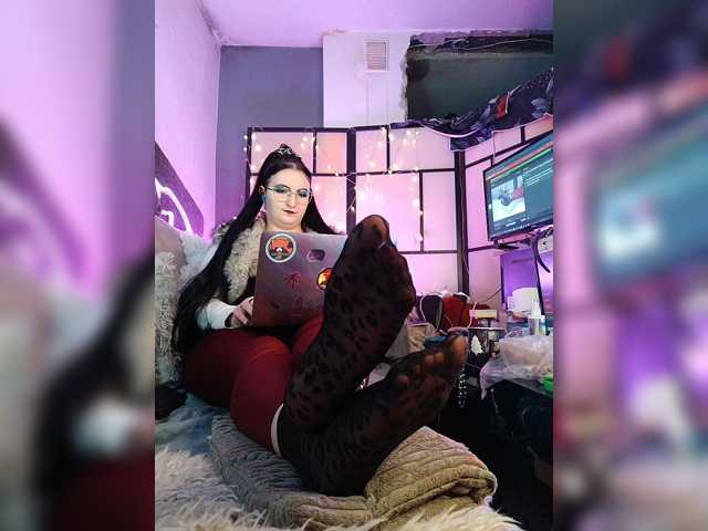 monicaangels, live now on BongaCams