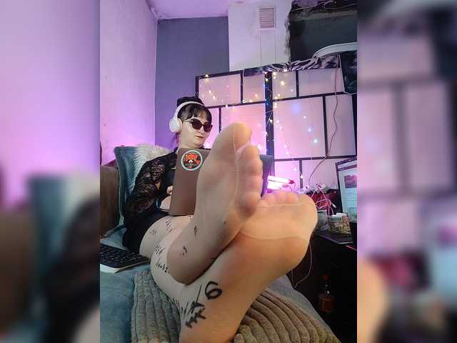 monicaangels live cam on BongaCams