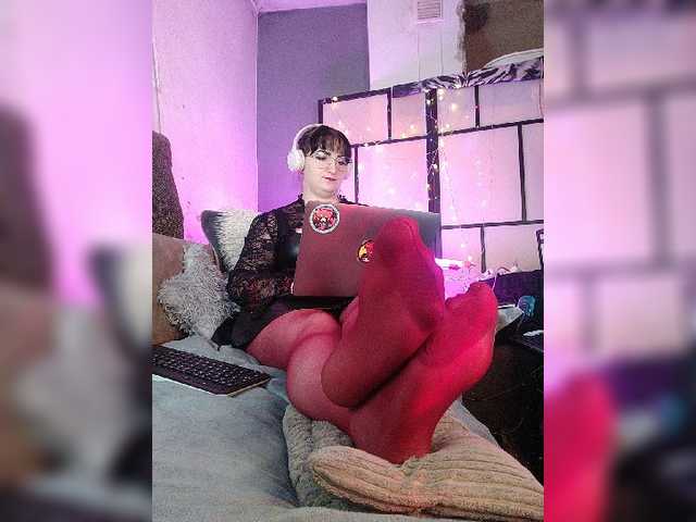 monicaangels live cam on BongaCams