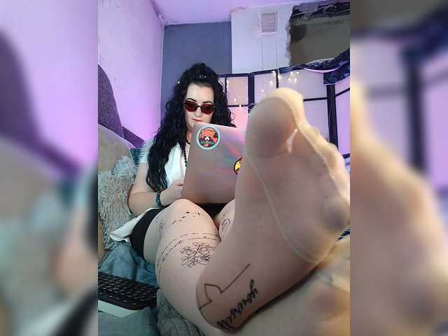 monicaangels live webcam show