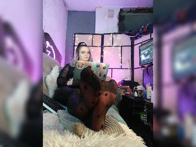 monicaangels live cam on BongaCams