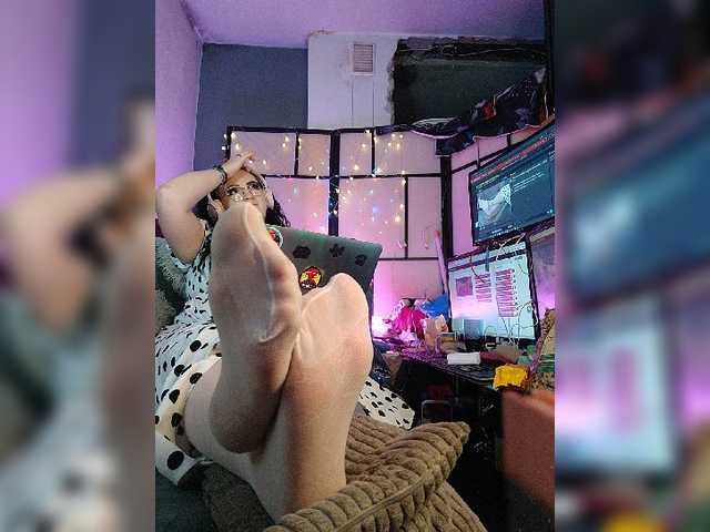 monicaangels live cam on BongaCams