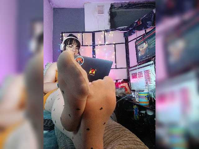 monicaangels live cam on BongaCams